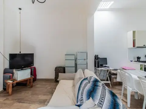 Depto Tipo Casa en Alquiler de 1 dormitorio