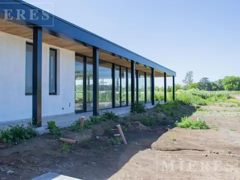 Lote en venta de 397m² en El Olivar, Pilar