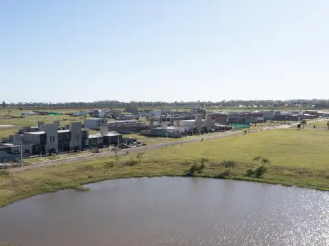 Terreno en Venta en Capitan Bermudez, USD 18.500