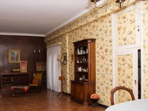 Almirante Brown 3200