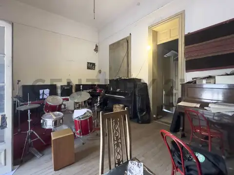 Av Juan de Garay 2700, Piso 0