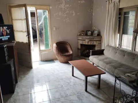 Casa en Venta en Remedios De Escalada, USD 100.000