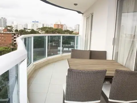 Departamento 4 ambientes con 3 baños