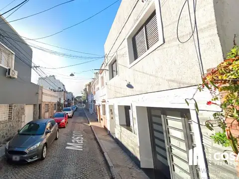 Depto Tipo Casa en Venta de 1 dormitorio