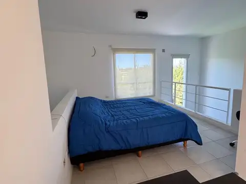 Departamento en Alquiler con 1 cocheras