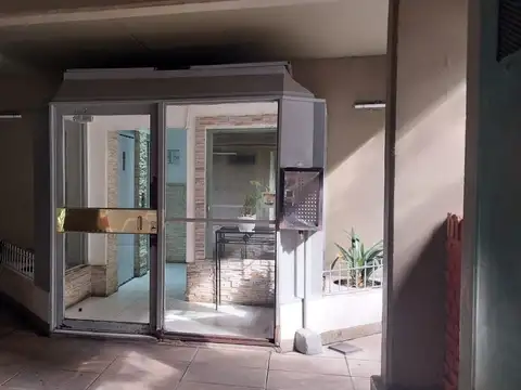 B. Copello Torre 10 , Piso 6