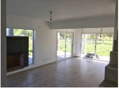 CASA VENTA MARCOS PAZ "CLUB DE CAMPO EL MORO"