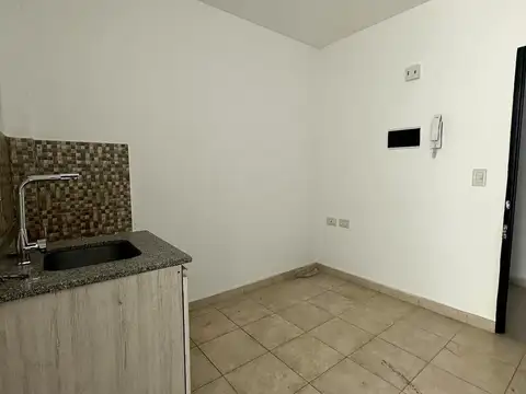 JUAN JOSÉ CASTELLI al 400