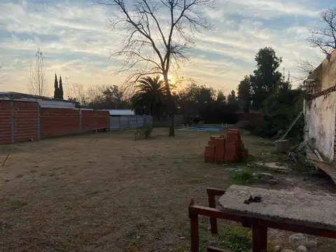 Terreno en Venta de 902,0 m2