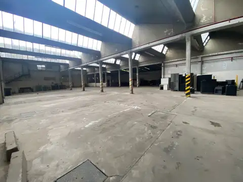 Galpon en Venta 40  mts Frente