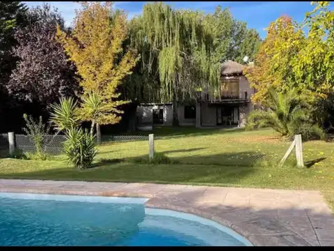 Casa en Venta en Vistalba, USD 470.000