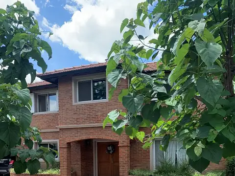 Casa en Venta en Pilar, USD 275.000