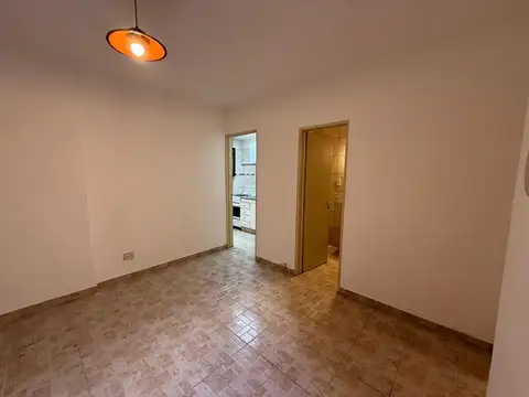 Departamento en Alquiler en Olivos, $ 650.000