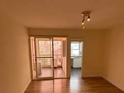 Departamento en Alquiler en Flores, $ 590.000