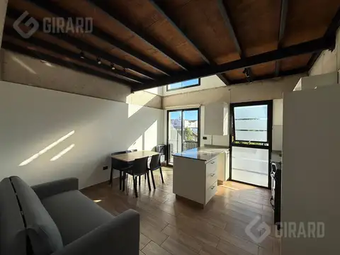 Depto Tipo Casa en Venta de 1 dormitorio