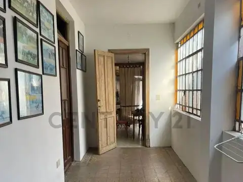 Casa en venta en La Plata, con stud