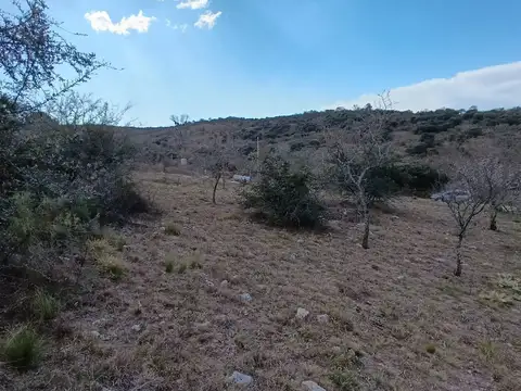 VENTA LOTE 750 M2 EN POTRERO DE GARAY