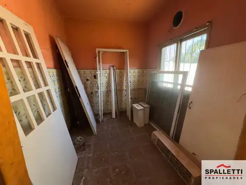 Depósito en venta de 330m2 ubicado en Ciudadela