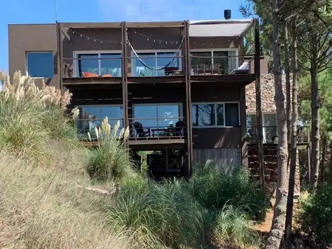 Casa en Venta en Barrio Residencial 1, USD 750.000