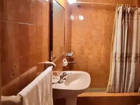 Casa 3 ambientes Ramos Mejia Sur