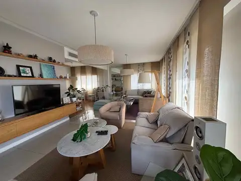 Bartolomé Mitre 400