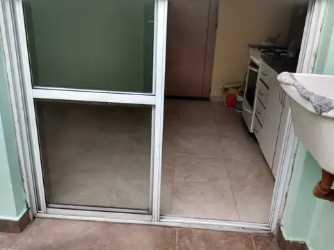 Sgto Cabral 600, Piso PB