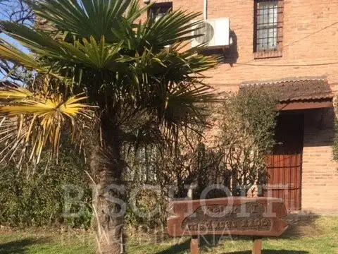 EXCELENTE PH 4 AMBIENTES EN PINAMAR , MEDUSAS 1106