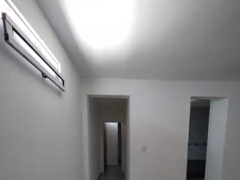 ANATOLE FRANCE 2000, Piso 1