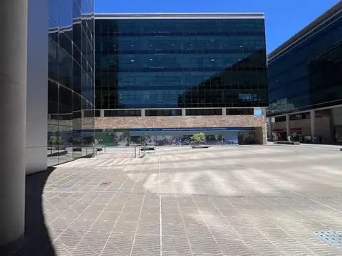 Oficina en Venta en Alberdi, USD 432.000