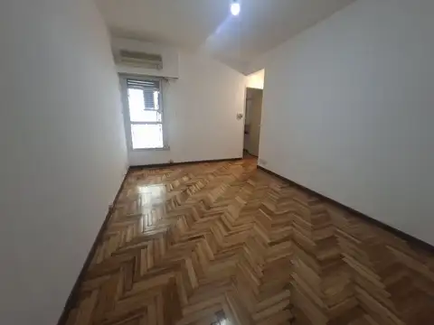 Alquiler 2 ambientes en Recoleta excelente ubicaci