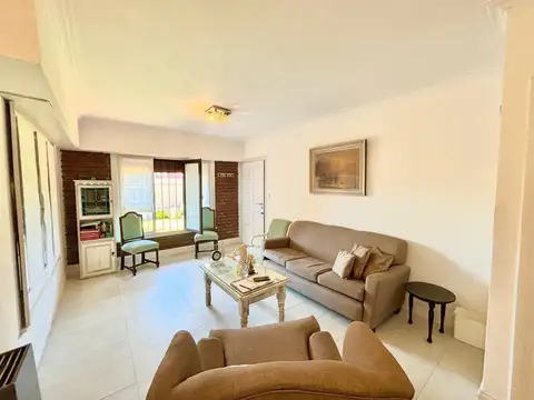 Belisario Roldan  70