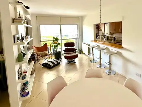 Monseñor Larumbe 3100, Piso 3