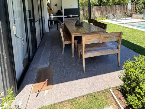 Casa en Venta de 4 dormitorios