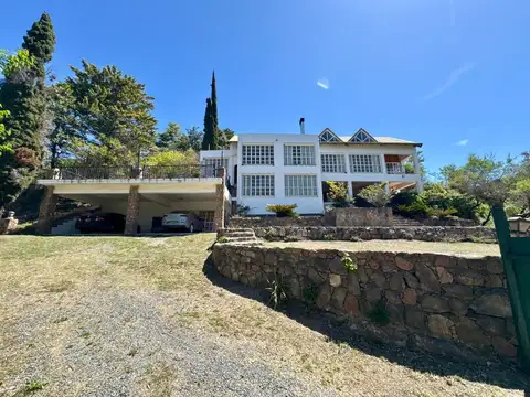 Casa en Venta de 5 dormitorios