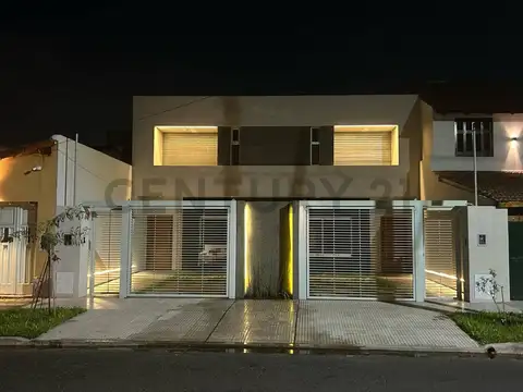VENTA DUPLEX 3 AMBIENTES A ESTRENAR EN CASTELAR