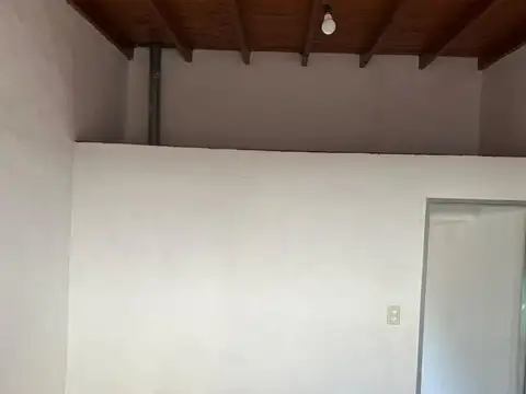 Depto Tipo Casa en Venta de 1 dormitorio