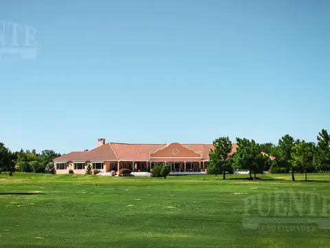 Terreno en Venta de 2598,0 m2