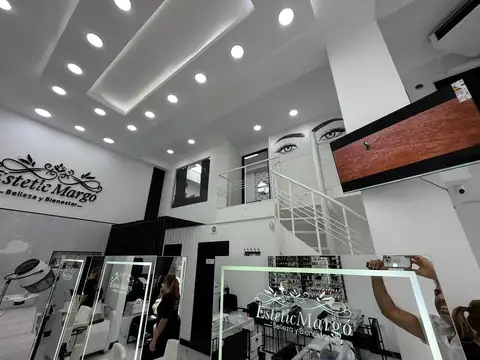 Local en Alquiler en Plaza San Martín, $ 3.900.000