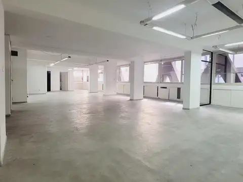 Paraguay 900 , Piso 1