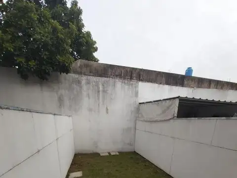 DUPLEX 3 AMBIENTES - CASTELAR NORTE