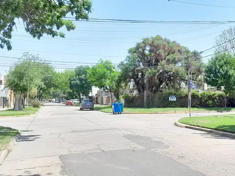 Catamarca 800 - esq. Los Aromos- Terreno Baigorria