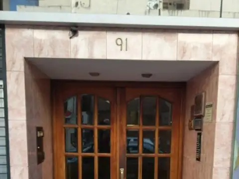 DEPARTAMENTO 2 AMBIENTES CENTRO RAMOS MEJIA