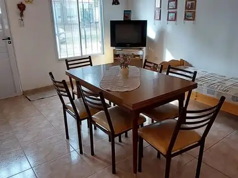 Depto Tipo Casa en Venta de 3 ambientes