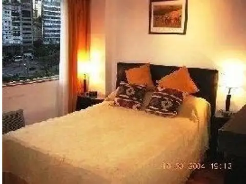 Carlos Pellegrini  900