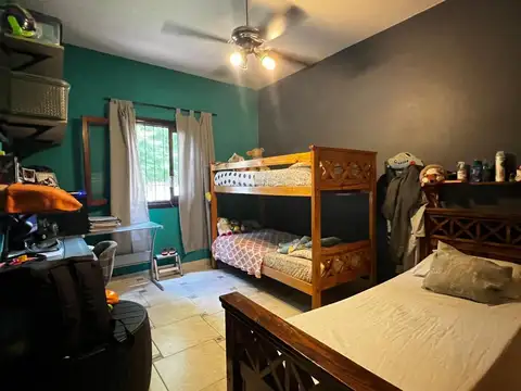 Casa en Venta con 4 cocheras