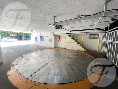 Oportunidad Cochera doble - Recoleta