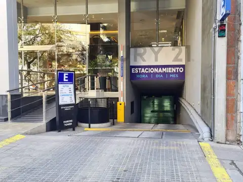 6 e/ 43 y 44 , Piso 0