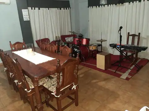 Departamento 4 ambientes con 1 baño