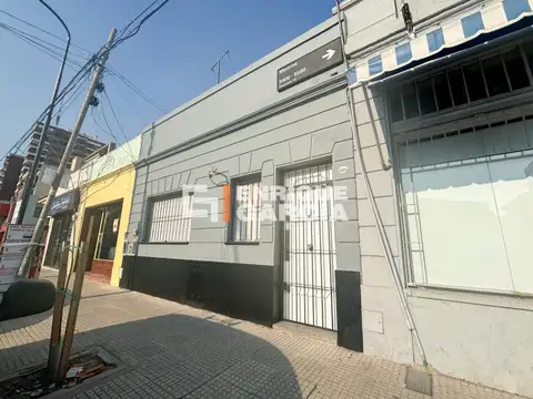 Alquiler PH 2 ambientes al frente con terraza apto prof