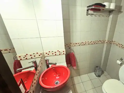 Casa 4 ambientes con 3 baños